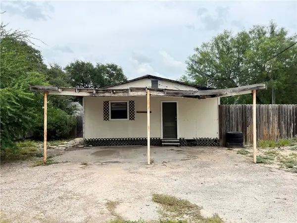 601 S Norton Street, Freer, TX 78357