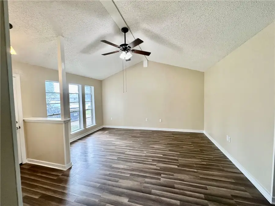 1410 Hesse Street, Portland, TX 78374 - #3