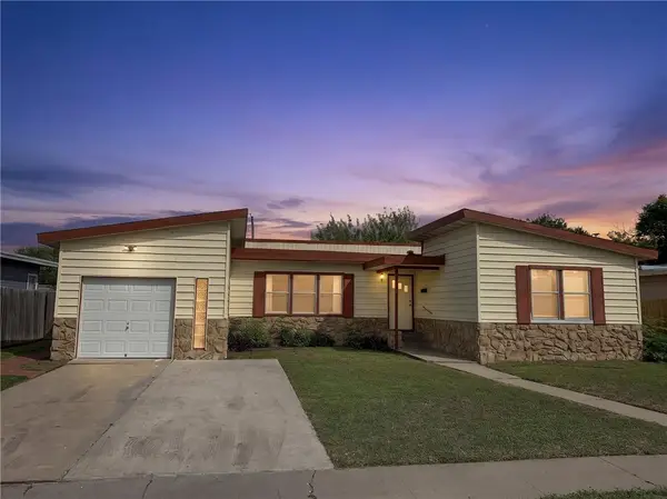735 Chase Drive, Corpus Christi, TX 78412