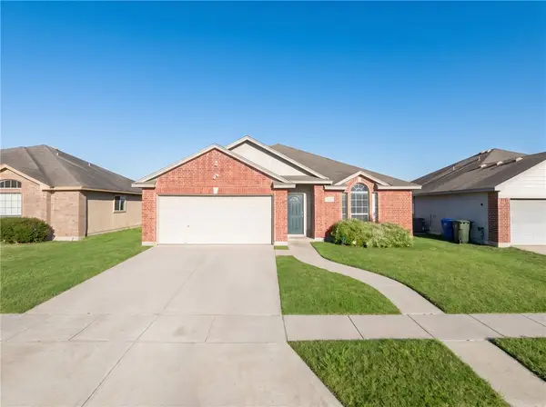 3805 Los Arroyos Drive, Corpus Christi, TX 78414