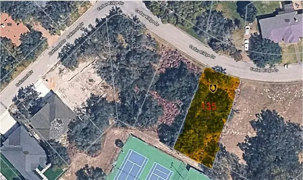135 Cedar Ridge Drive, Rockport, TX 78382