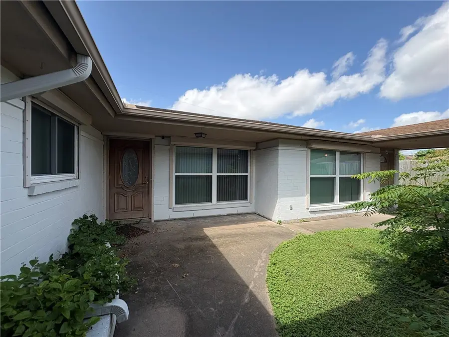 4633 Sheffield, Corpus Christi, TX 78411 - #2