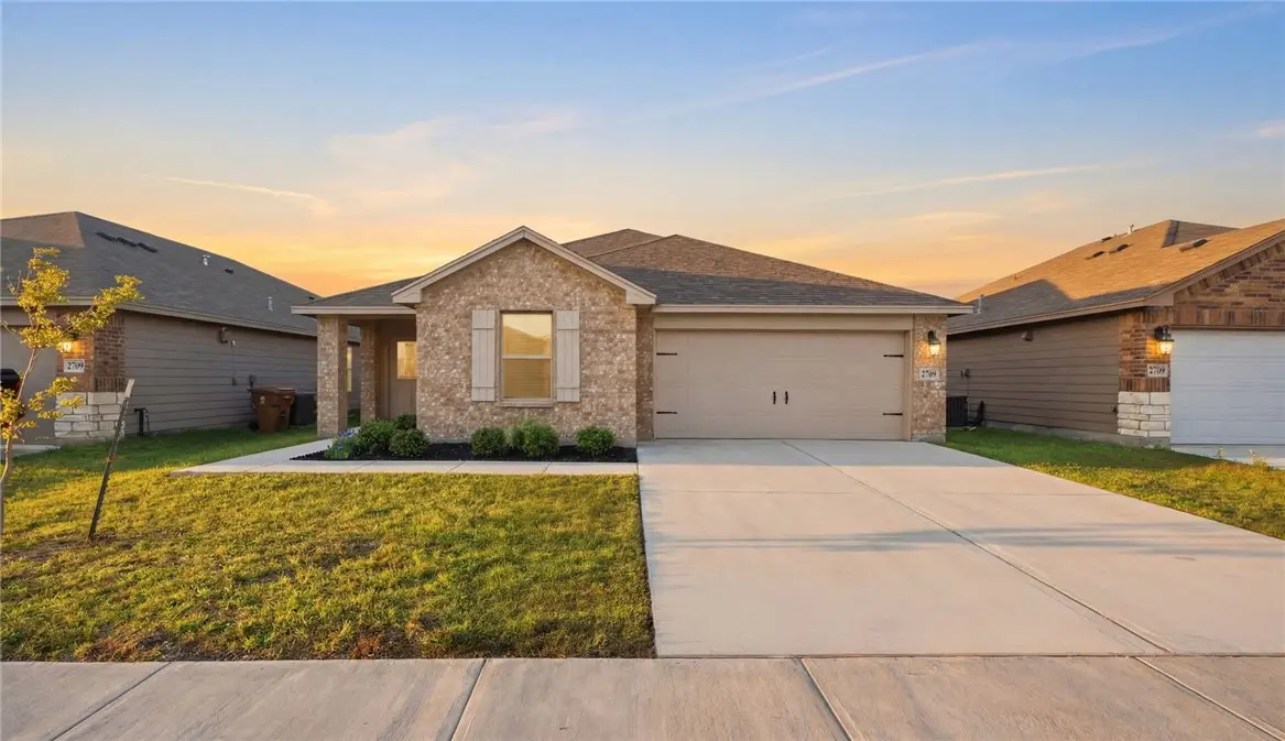2709 Excelsior Boulevard, Corpus Christi, TX 78415 - #1