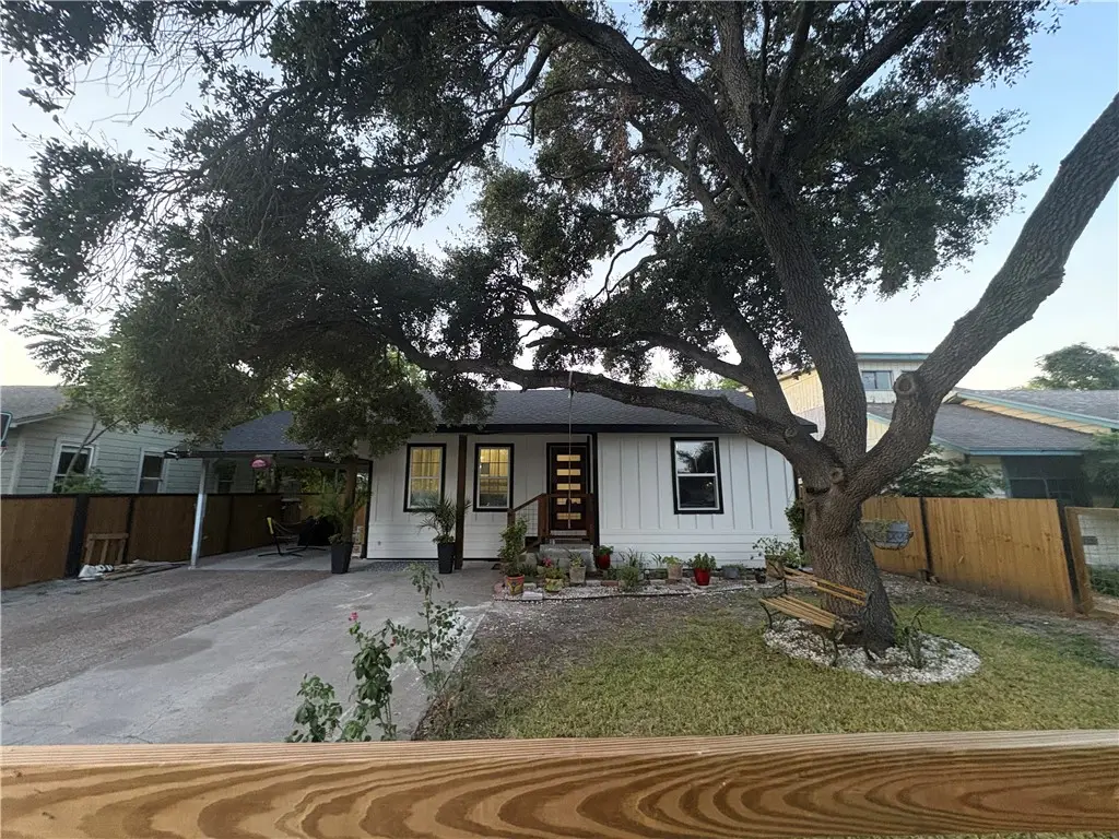 2126 Harriett Drive, Corpus Christi, TX 78416 - #1