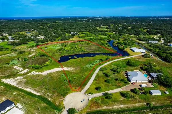 105 Windcrest Lane, Rockport, TX 78382