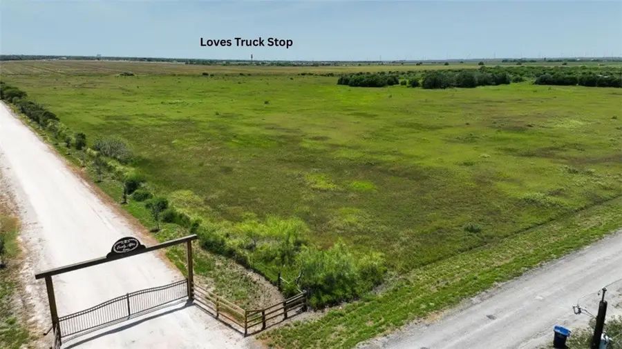 00 Cr 2431, Sinton, TX 78387 - #3
