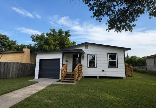 5741 Bobalo Drive, Corpus Christi, TX 78412