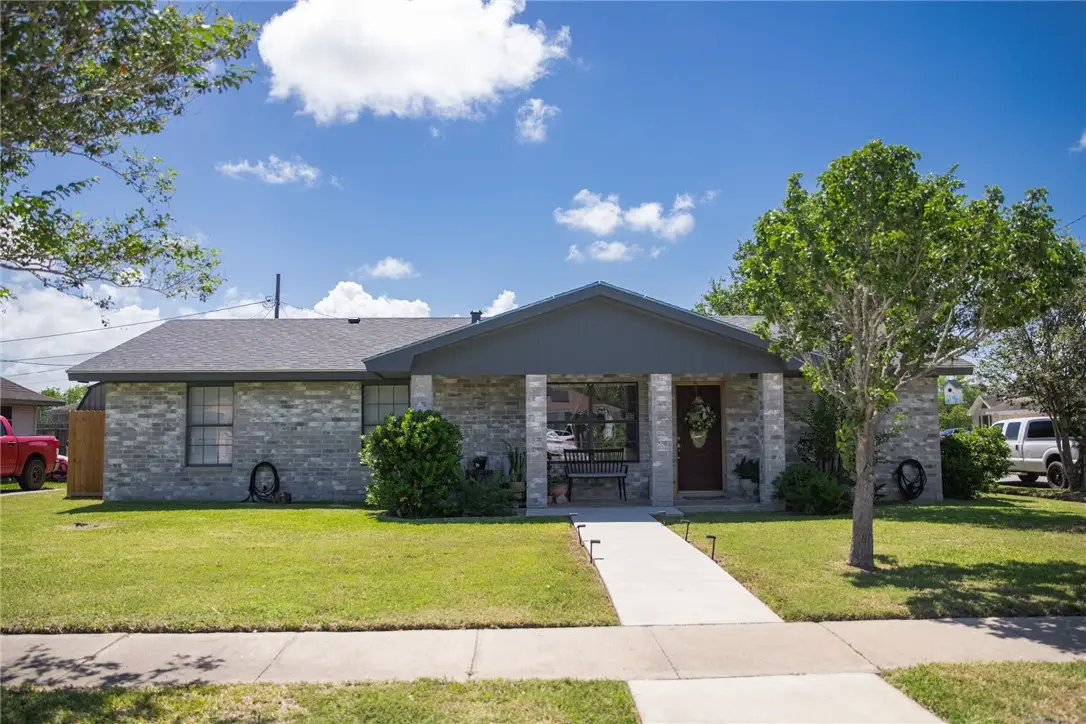 302 Lone Oak Court, Bishop, TX 78343 - #1
