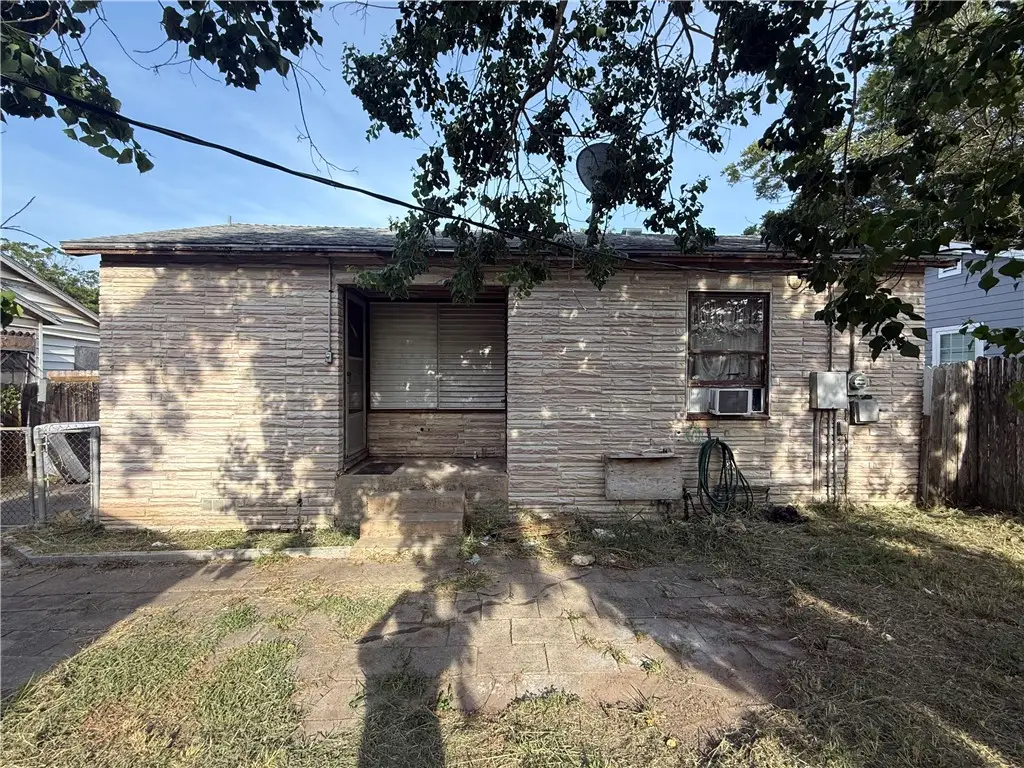 1041 Golla Drive, Corpus Christi, TX 78407 - #1