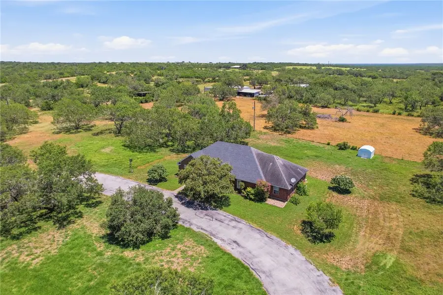120 County Road 317 Circle #V, George West, TX 78022 - #3