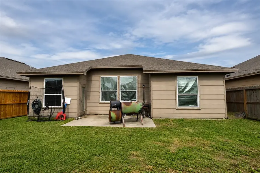 3013 Maverick, Corpus Christi, TX 78410 - #3