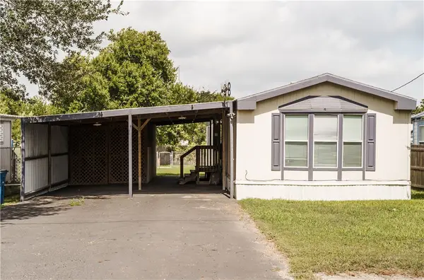 207 Dunbar Street, Refugio, TX 78377