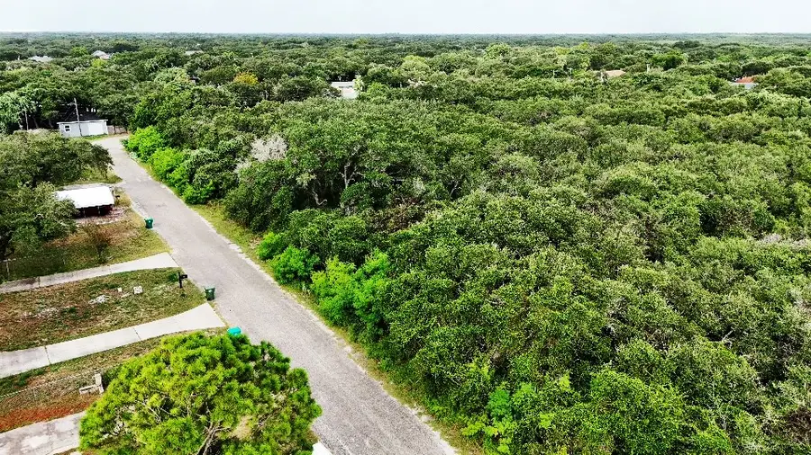 000 S Lamont, Aransas Pass, TX 78336 - #3