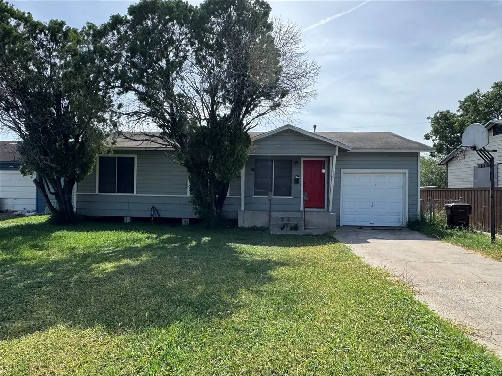 119 W Fairview Drive, Kingsville, TX 78363 - #1