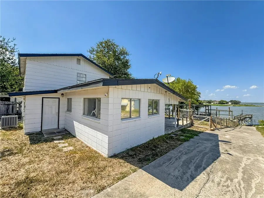196 E Lake View Trail, Sandia, TX 78383 - #2