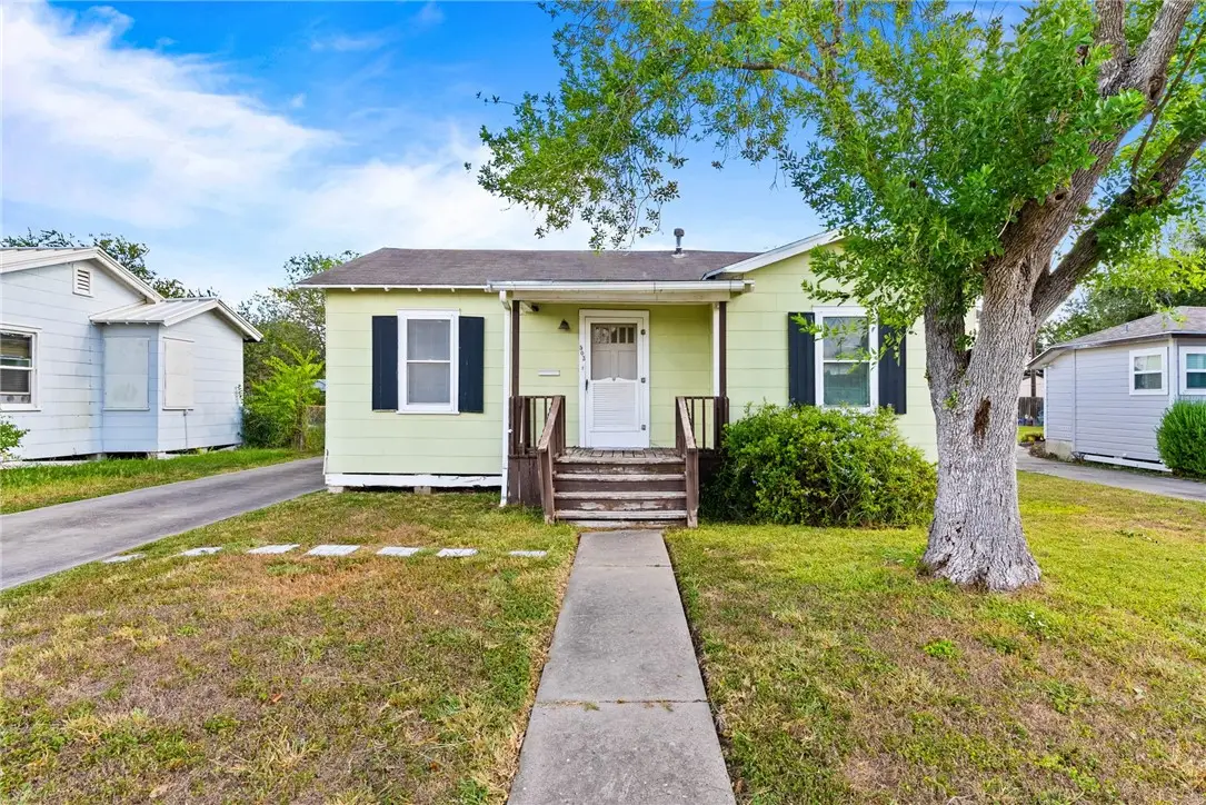 503 E Henderson Street, Bishop, TX 78343 - #1