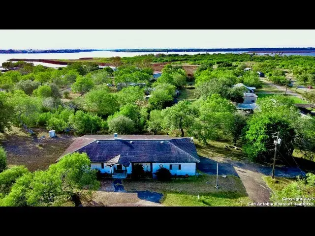 102 Holman Street, Mathis, TX 78368 - #2