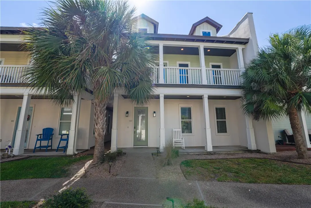 107 Frontenac, Rockport, TX 78382 - #1