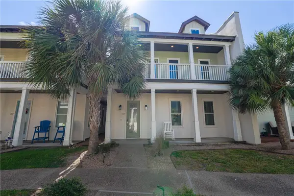 107 Frontenac, Rockport, TX 78382