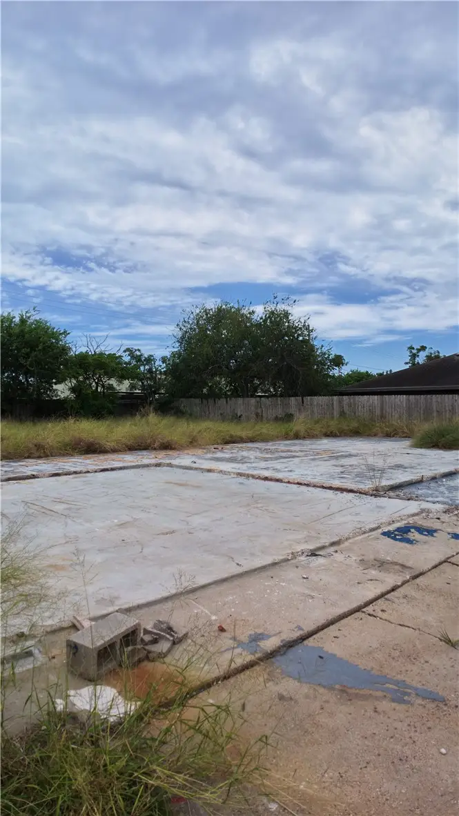 1306 Sandstone Drive, Corpus Christi, TX 78412 - #2