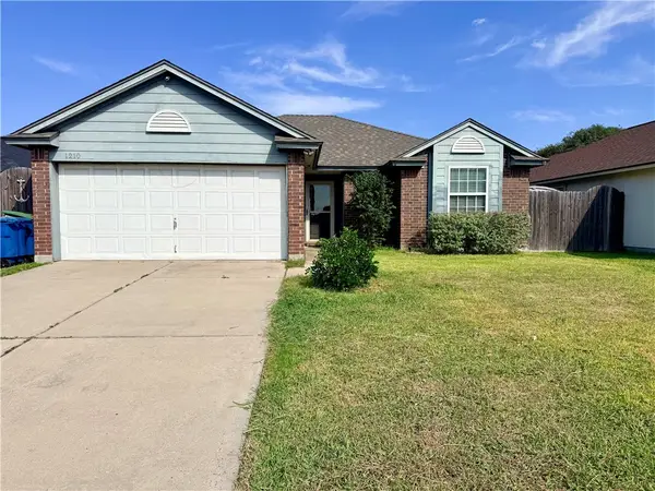 1210 Sacramento, Portland, TX 78374