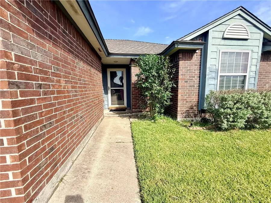 1210 Sacramento, Portland, TX 78374 - #2