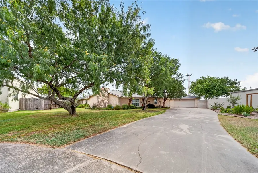6818 Sahara Drive, Corpus Christi, TX 78412 - #2