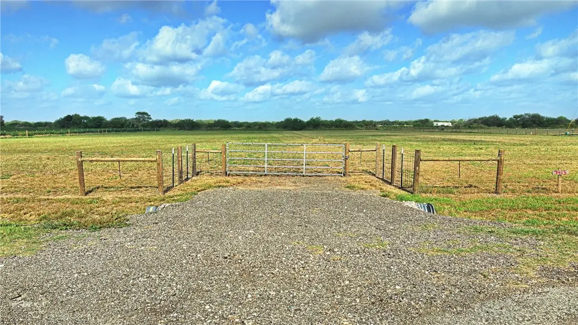 7415 County Road 2395, Sinton, TX 78387 - #1