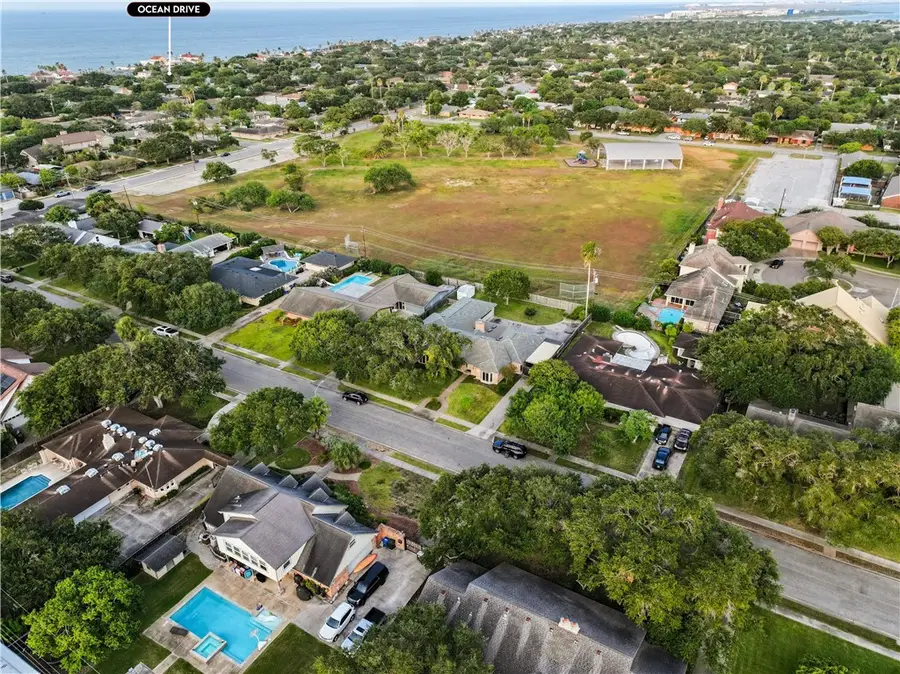 401 Cape Cod Drive, Corpus Christi, TX 78412 - #3