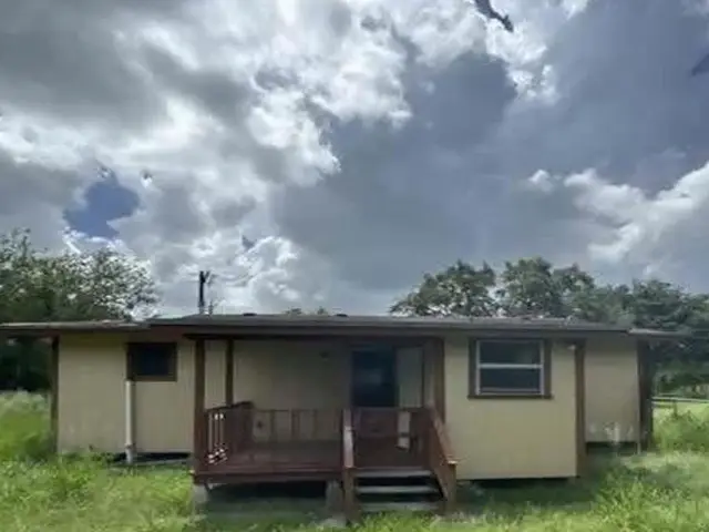 212 Fifth Street, Odem, TX 78370 - #2