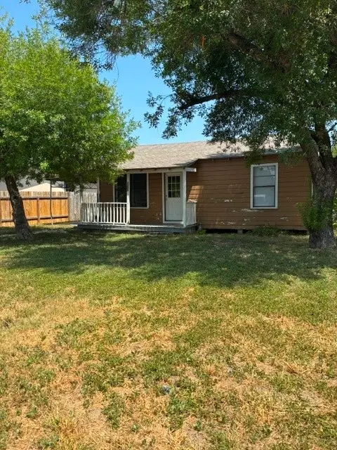 1240 E Nettie Avenue, Kingsville, TX 78363 - #2
