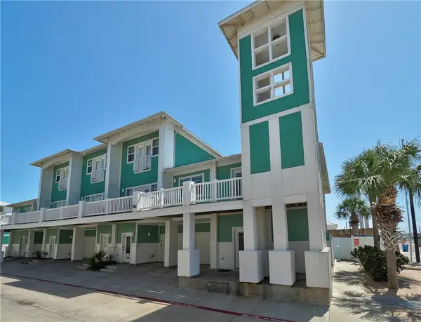 3021 S 11th Street #11, Port Aransas, TX 78373