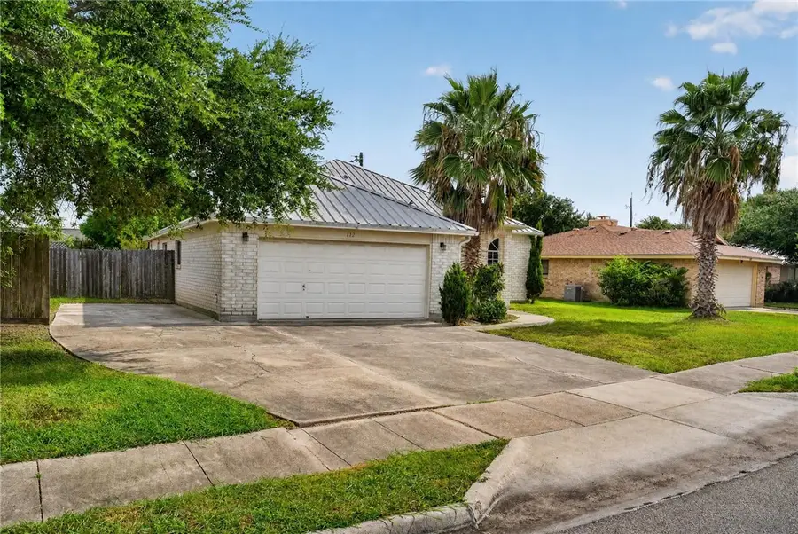 112 Presidio Drive, Portland, TX 78374 - #2