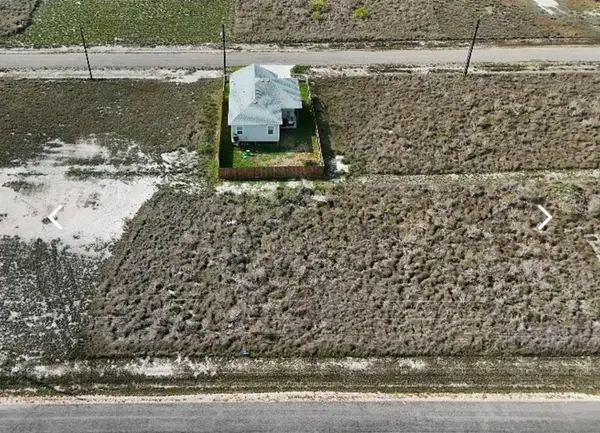 99 Northview Drive, Rockport, TX 78382