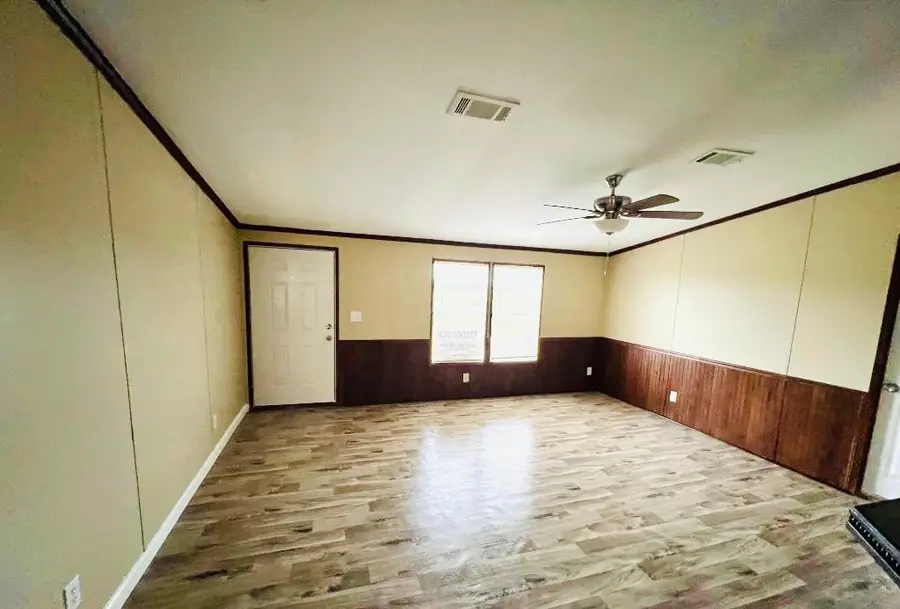 923 Fm 1683, Ganado, TX 77962 - #2