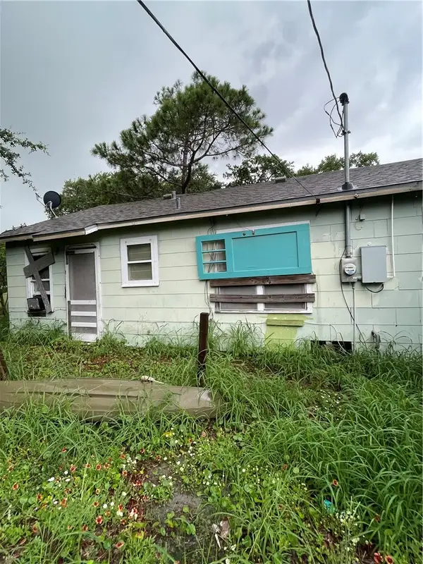 249 N 10th Street, Aransas Pass, TX 78336