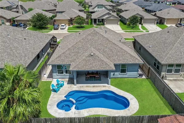 2201 Spoonbill Drive, Corpus Christi, TX 78414