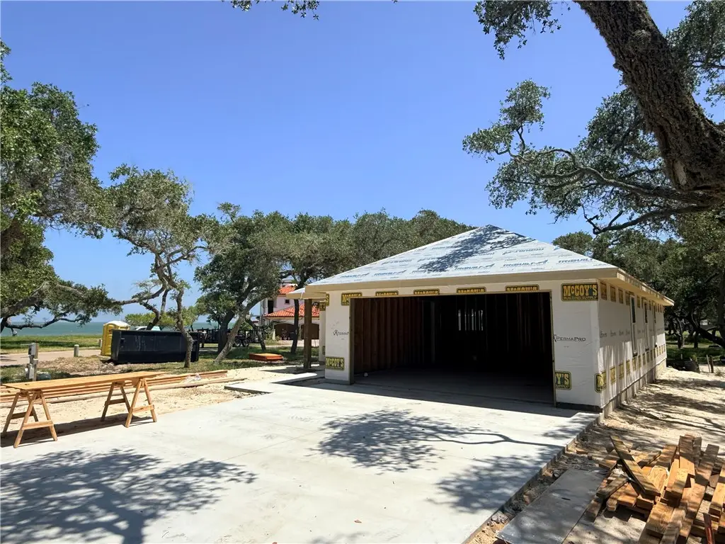 2106 Royal Oaks, Rockport, TX 78382 - #1