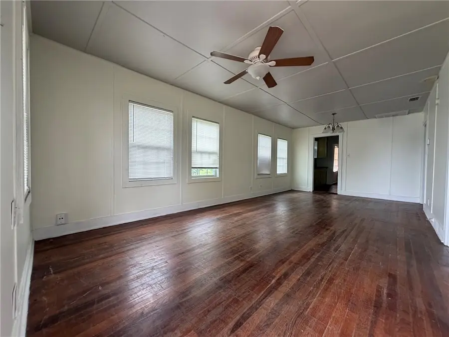 700 W Nettie, Kingsville, TX 78363 - #3