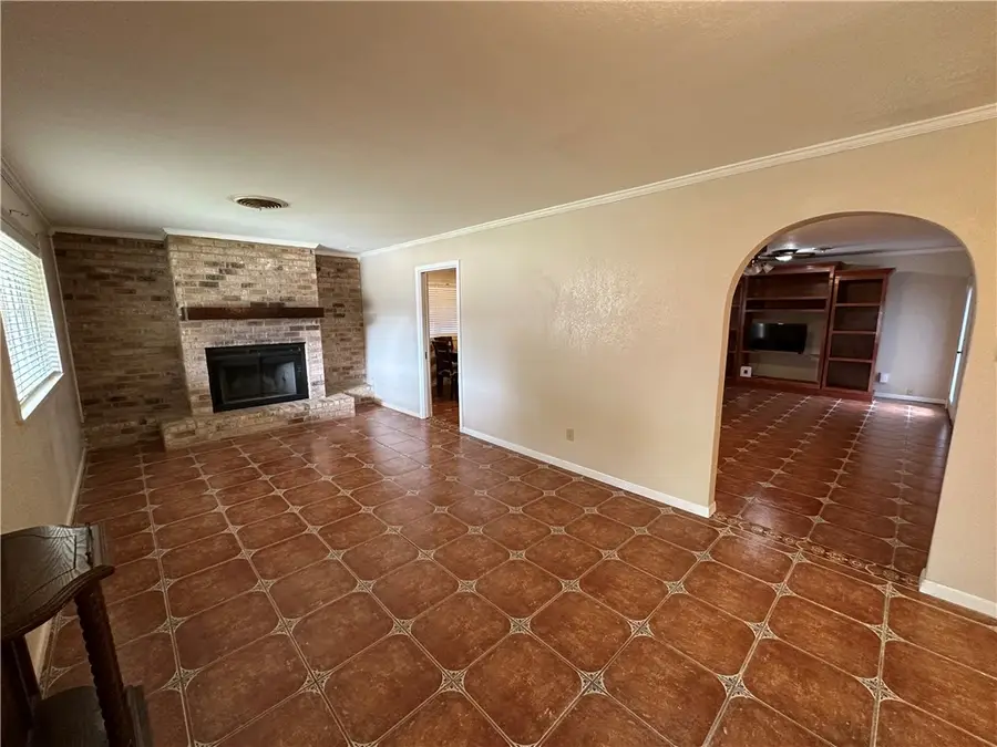 1030 Burkshire Drive, Corpus Christi, TX 78412 - #2