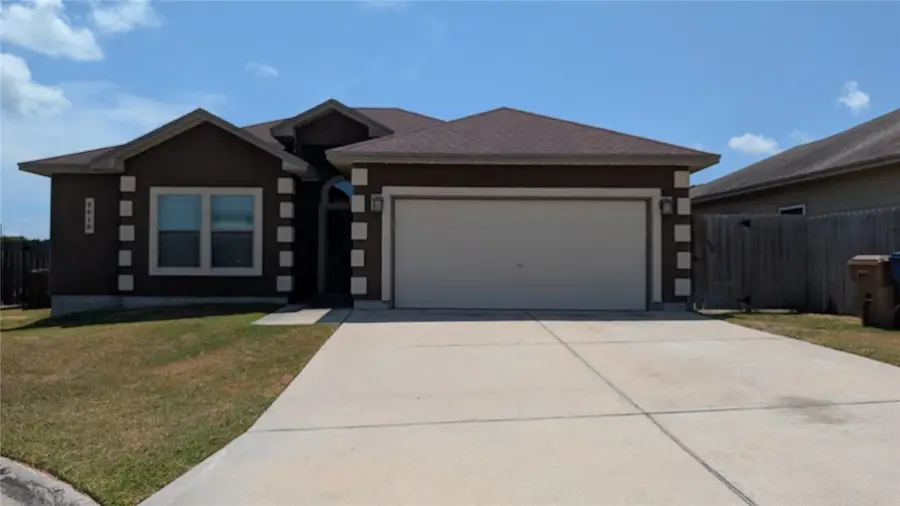 2810 Lake Tranquility Circle, Corpus Christi, TX 78414 - #2