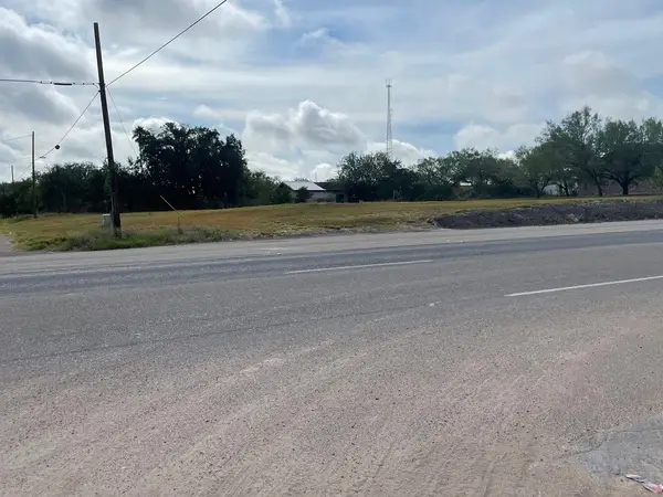 501 S Smith Avenue, Hebbronville, TX 78361