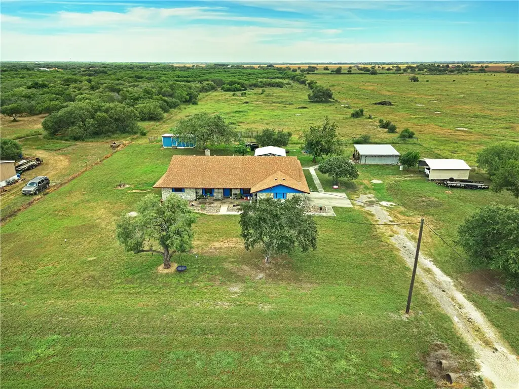 15085 County Road 984, Sinton, TX 78387 - #1