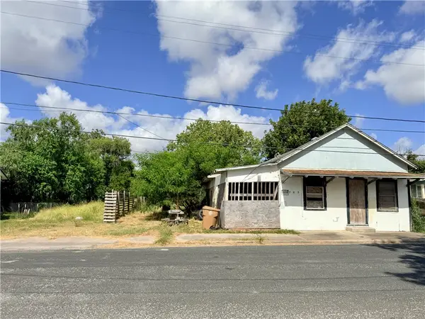 703-707 Francesca Street, Corpus Christi, TX 78405