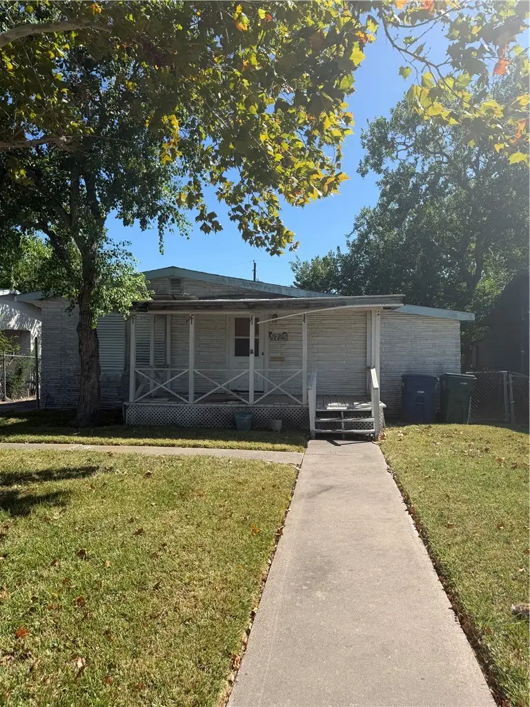 5725 Kimbrough Drive, Corpus Christi, TX 78412 - #2