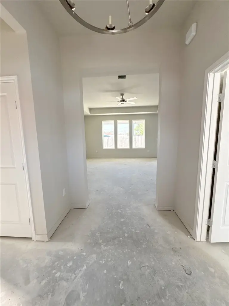 9101 Neesa Drive, Corpus Christi, TX 78410 - #2