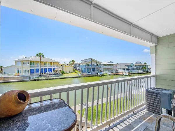 2290 N Fulton Beach #218, Rockport, TX 78382