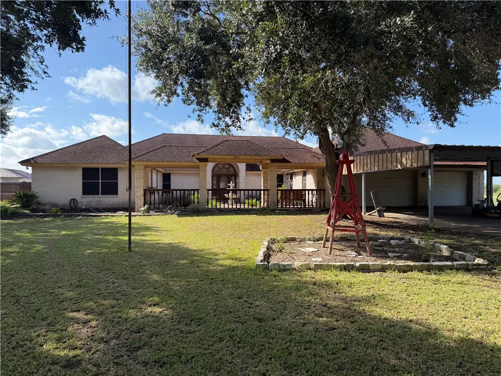 911 SW 11th Street, Premont, TX 78375 - #1