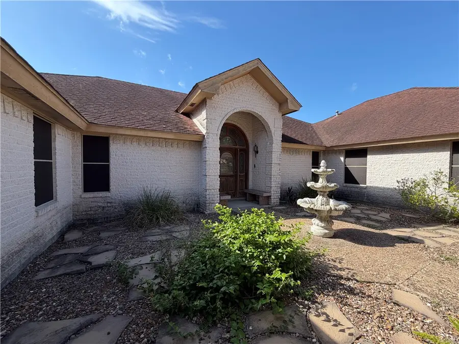 911 SW 11th Street, Premont, TX 78375 - #3