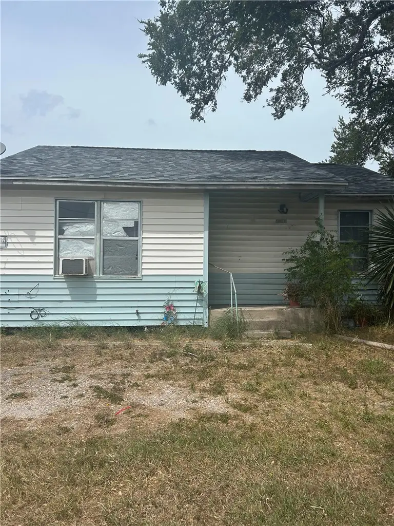 5102 Williams Drive, Corpus Christi, TX 78411 - #1